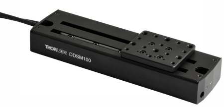 DDSM100 - Компактный транслятор с прямым приводом, макс. смещение: 100 мм, дюймовая резьба, Thorlabs