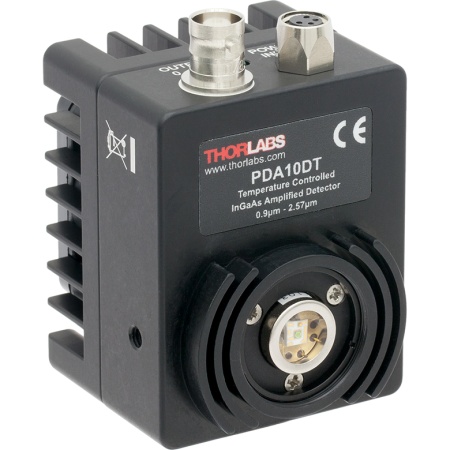 PDA10DT - InGaAs детектор с термоэлектрическим охлаждением, рабочий спектральный диапазон: 0.9 - 2.57 мкм, усилитель постоянного тока, активная область: Ø1 мм, источник питания: 100 - 120 В, Thorlabs